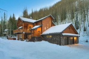 Exterior - Private log cabin in the woods with everything you come to Colorado for (Blue River)
