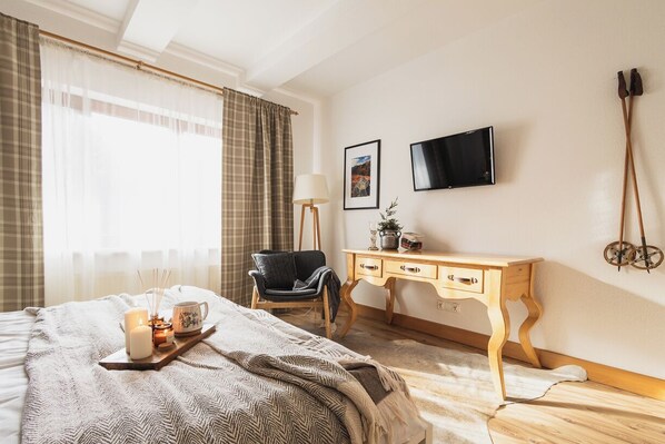 2 habitaciones, tabla de planchar con plancha y wifi gratis 