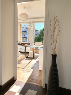 Interior - Nice room near the beach and Nice city center (Nice)