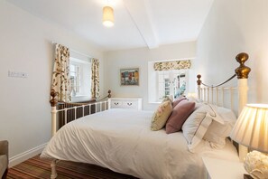 Desk, WiFi - The Coachhouse, Devon (East Budleigh)