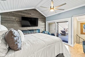 2 bedrooms, iron/ironing board, free WiFi