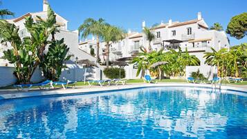 Appartement | Piscine | Piscine extérieure