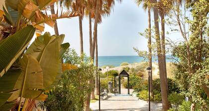 Studio in Marbella Beachfront With Pool
