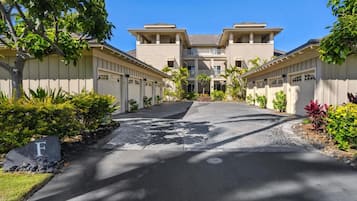 Villa, Multiple Beds (Waikoloa Beach Villas F32) | Exterior