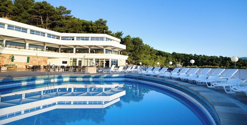 Fontana Bayside Park