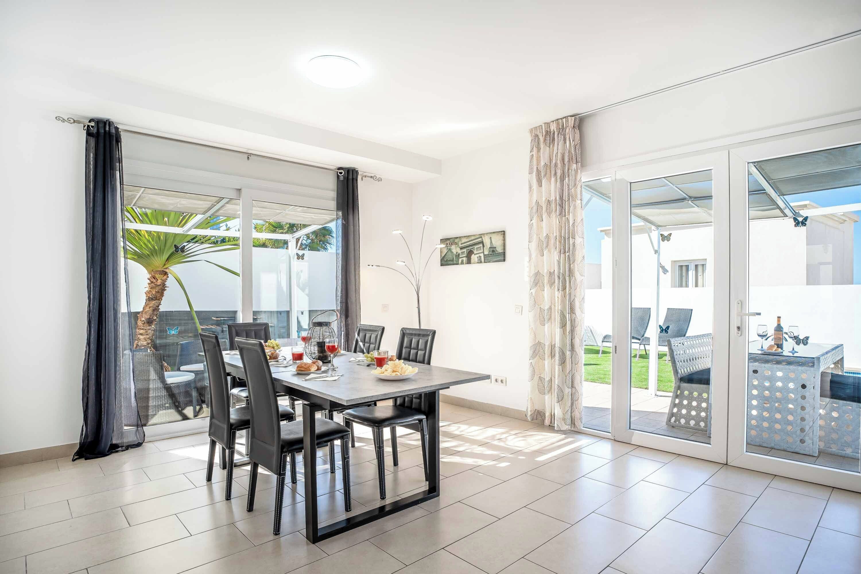 Vila (4 Bedrooms) | Interior