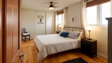 3 bedrooms, free WiFi, bed sheets