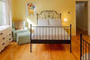 3 bedrooms, free WiFi, bed sheets