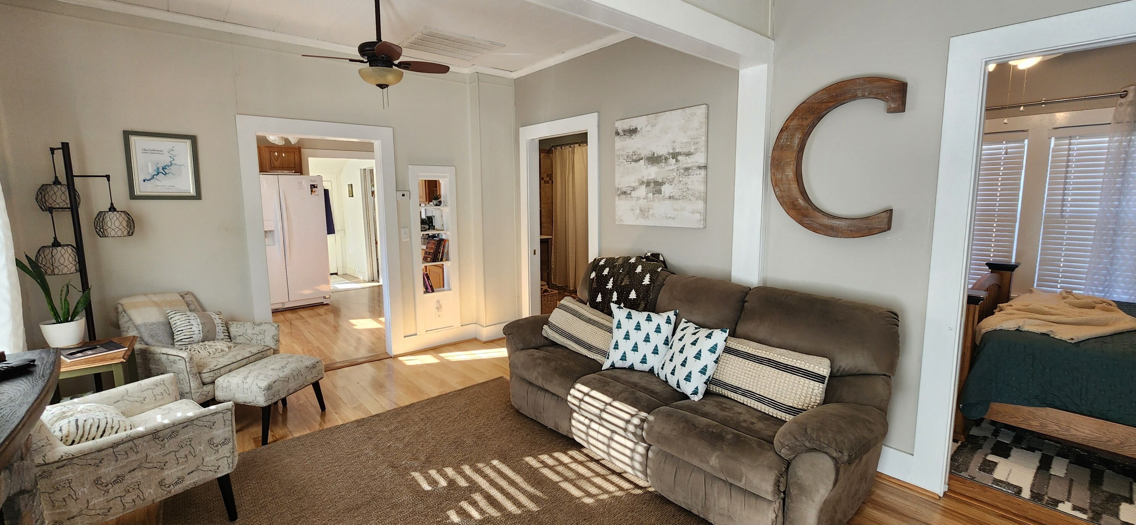 智能电视、壁炉