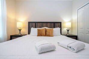 6 多间卧室、熨斗/熨衣板、旅行婴儿床、WiFi