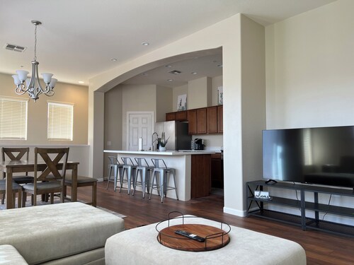 Modern Anthem Condo Retreat