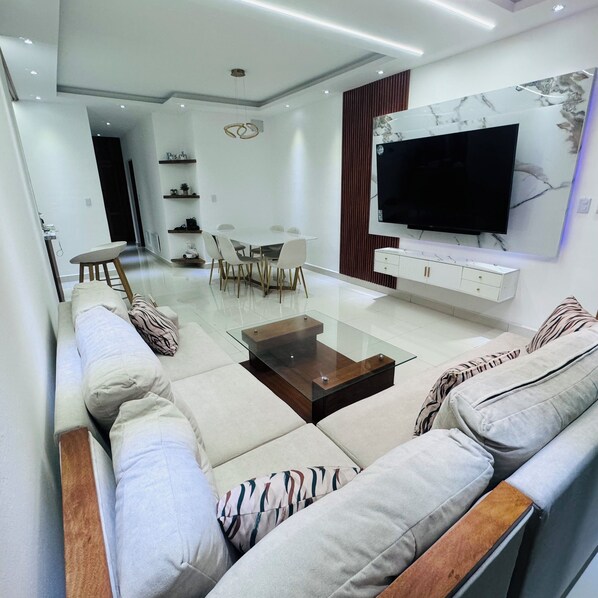 Smart TV - Stunning 3 Bedrooms
Ocean Breeze Penthouse (Puerto Plata)