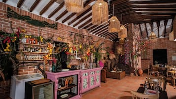 Bar (en la propiedad)