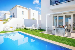 A heated pool - Villa Primrose - Four Bedroom Villa, Sleeps 8 (Adeje)