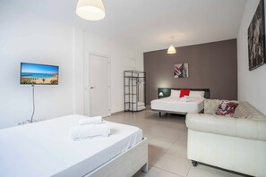 5 bedrooms, WiFi, bed sheets - Villa Primrose - Four Bedroom Villa, Sleeps 8 (Adeje)