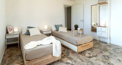 CDF-FRASSINO-Cam. 1 singola+bagno.Cam.2 doppia+bagno.Cam.3, quadrupla+ bagno.