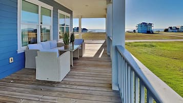 House (4 Bedrooms) | Property amenity