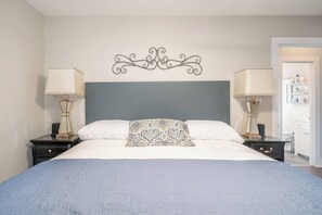 2 室のベッドルーム、デスク、アイロン / アイロン台、WiFi (無料)