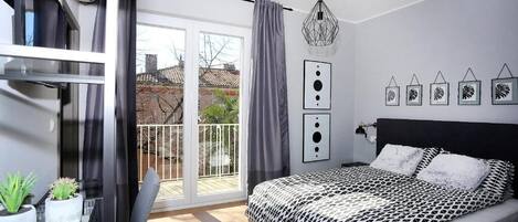 Standard Room | Free WiFi