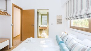 1 室のベッドルーム、セーフティボックス (室内)、アイロン / アイロン台、WiFi (無料)