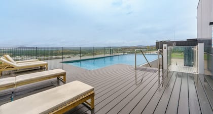 Inviting Family-Friendly Sanctuary in Wright