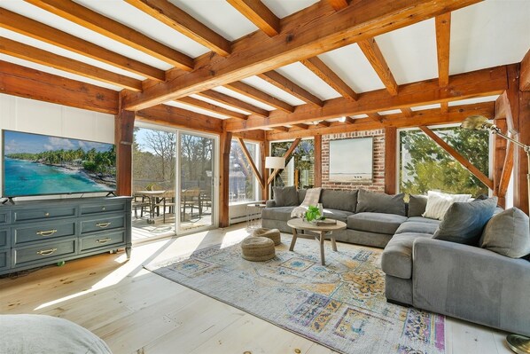 スマートテレビ、書庫