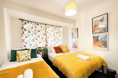 Warland House London 