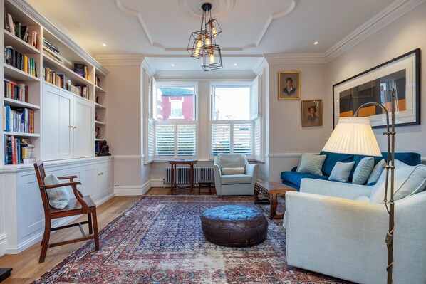 Casa | 3 dormitorios y Internet