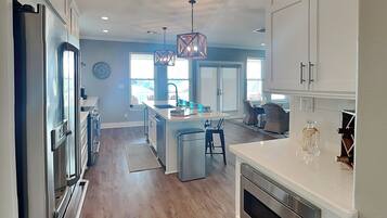 House, Multiple Beds, Patio, Beach View (Seaside Serenity) | Private kitchen | Fridge, microwave, oven, stovetop
