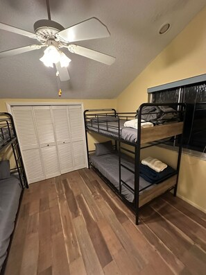 4 chambres, lit parapluie, Wi-Fi gratuit