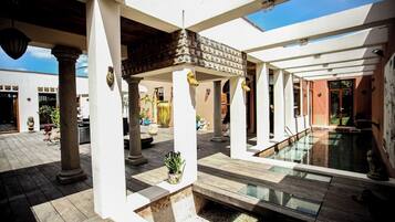 Enceinte de lâhĂ©bergement