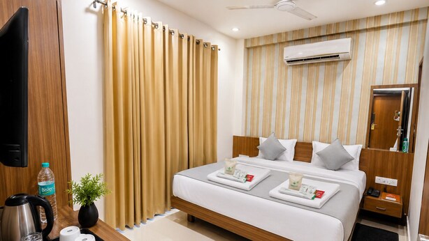 Executive Room | Desk, laptop workspace, WiFi (free), bed sheets - Hotel Shivaay  (Indore)