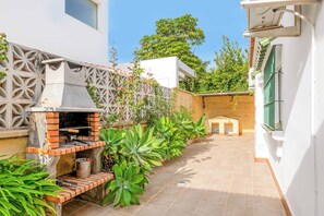 Villa (5 Bedrooms) | Exterieur