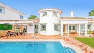 Vil·la (5 Bedrooms) | Exterior