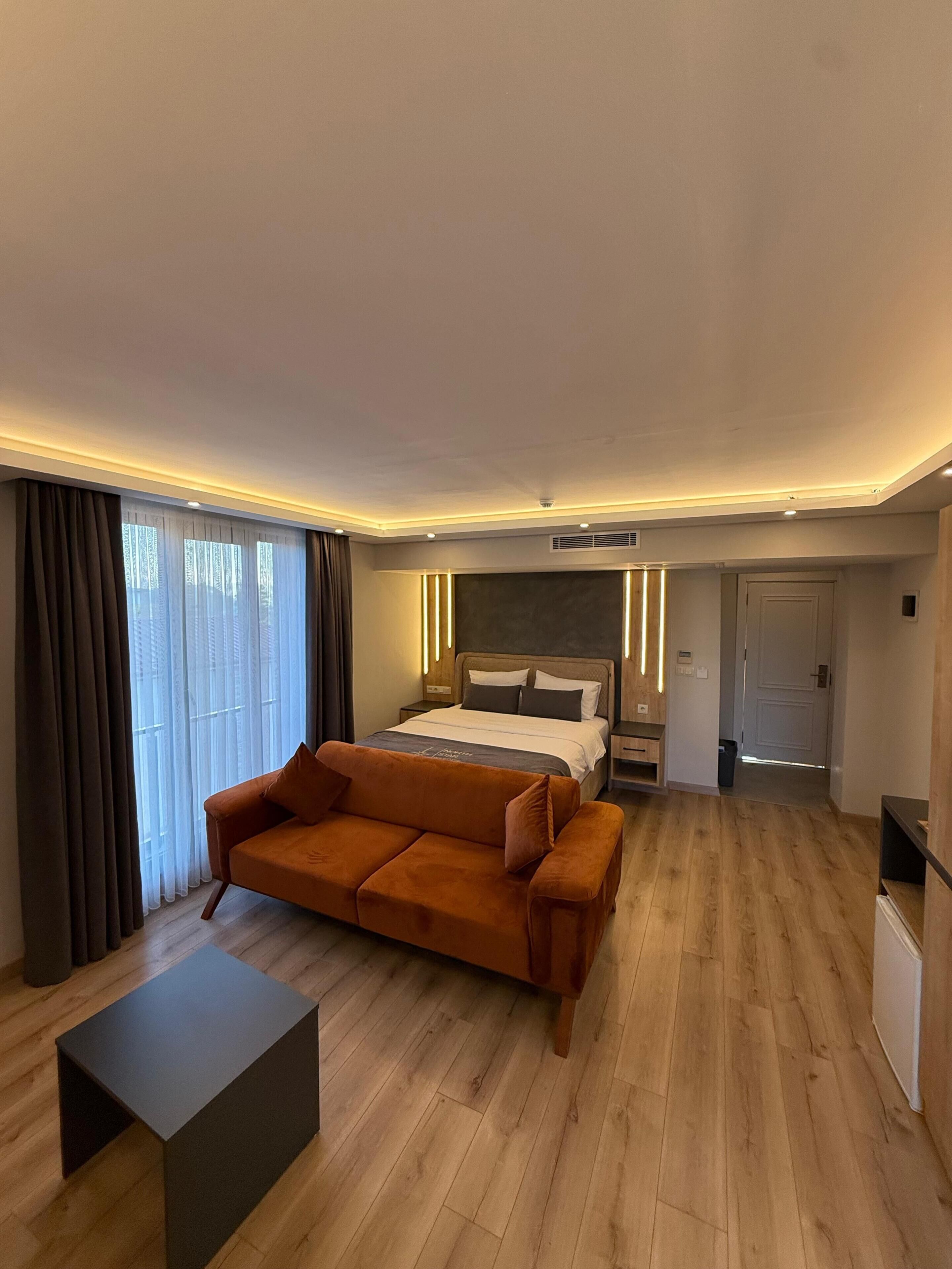 Superior Triple Room, 1 Queen Bed with Sofa bed, Balcony, Sea View