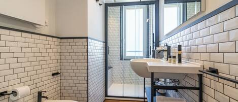 Deluxe Double Room, City View