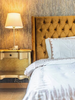 Schreibtisch, Bügeleisen/Bügelbrett, kostenloses WLAN, Bettwäsche