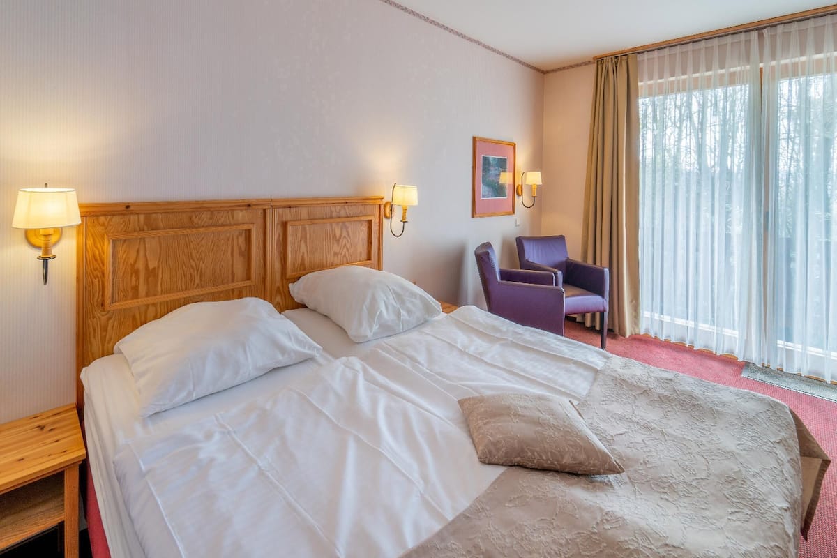 Classic Triple Room | Hypo-allergenic bedding, individually decorated, individually furnished