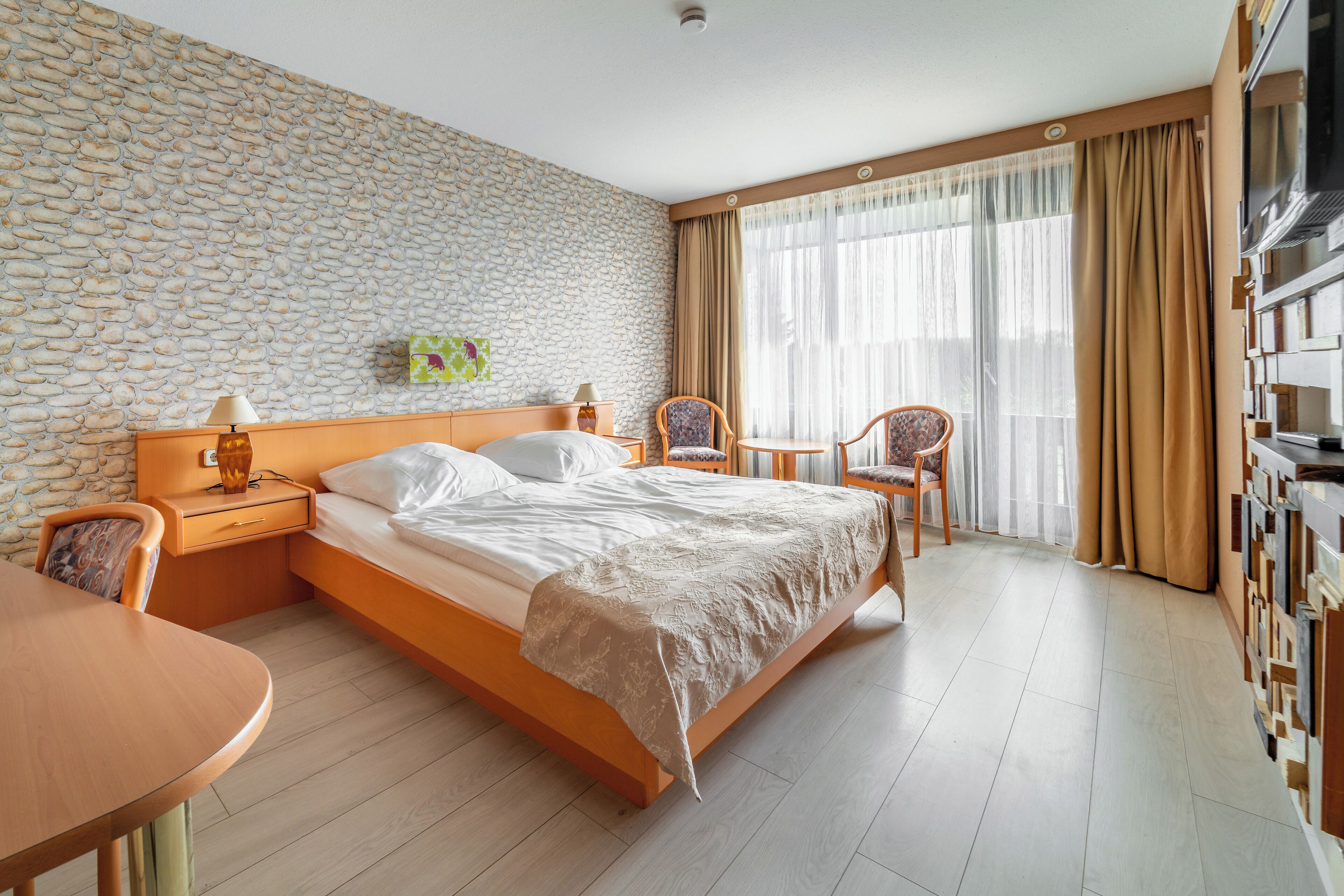 Habitación Confort | Ropa de cama hipoalergénica y decoración personalizada 