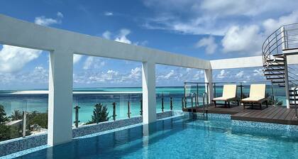 Arrival Beach and Spa at Gulhi