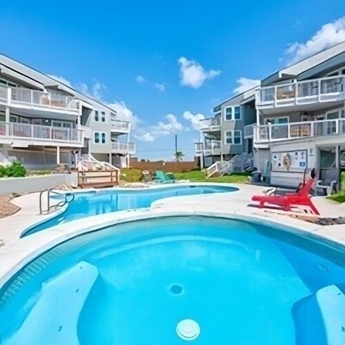Fantasea Cove by Silver Sands Vacation Rentals