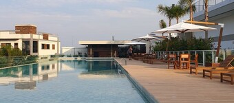 Summer Holiday com Piscina Climatizada