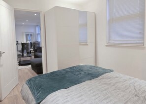 1 Schlafzimmer, Bügeleisen/Bügelbrett, kostenloses WLAN, Bettwäsche