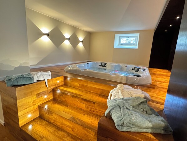 Interior - Domaine Endila", The Endila Estate (Munster)