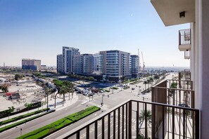 Apartamento Deluxe, balcón, vistas a la ciudad | Balcón