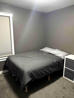 3 Schlafzimmer, Bügeleisen/Bügelbrett, kostenloses WLAN, Bettwäsche