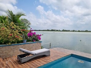 Outdoor pool - Hotel River Blue (Tlacotalpan)