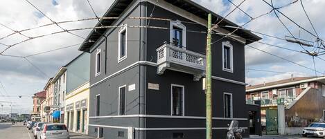 Apartment | Exterior