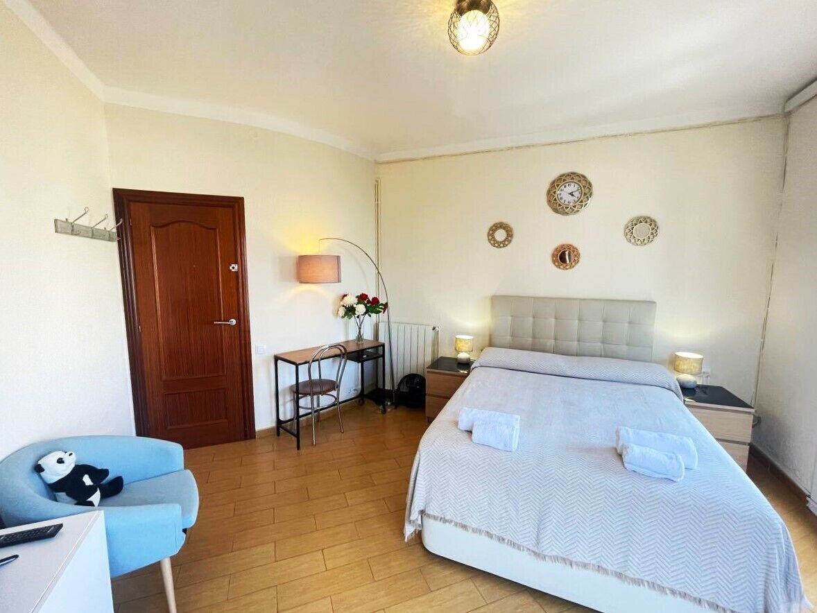 Photo - Rooms Nueva Valencia