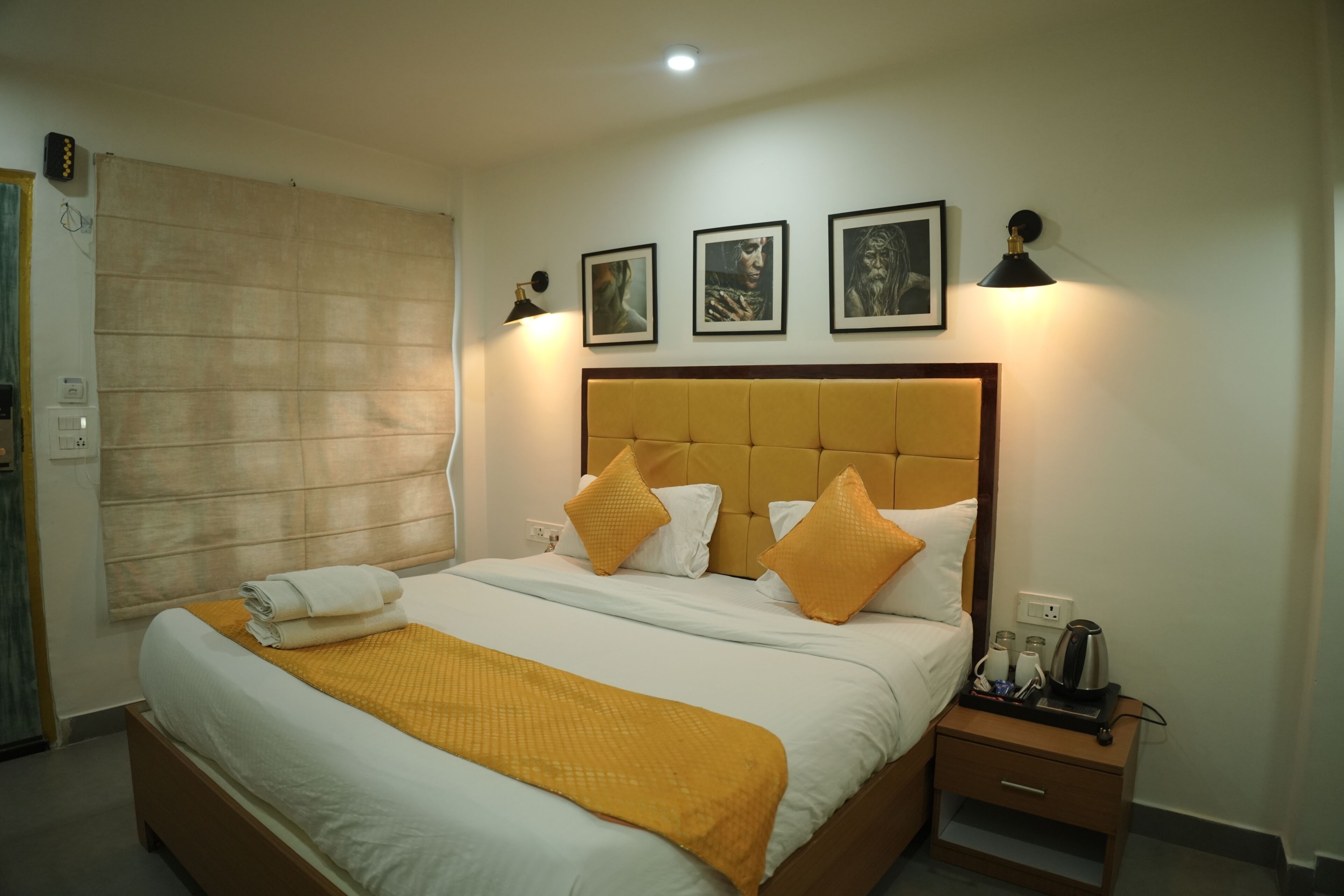 Standard Double Room | Premium bedding, memory foam beds, in-room safe, laptop workspace